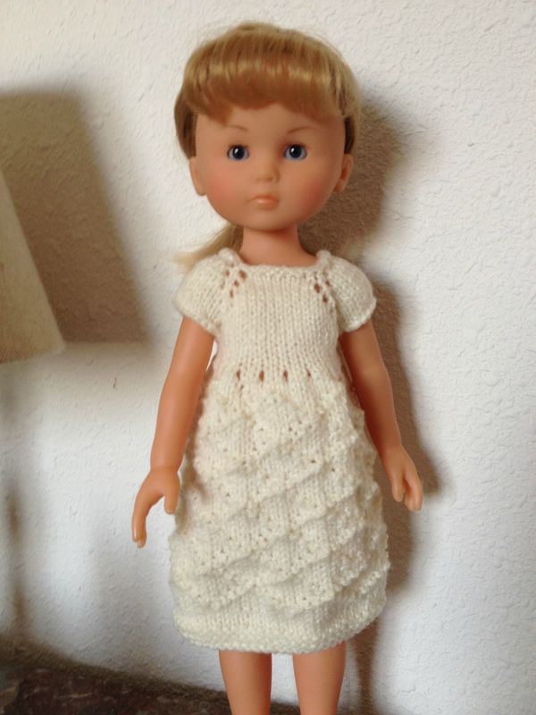 Une robe sage pour Noël - les ouvrages de Jacqueline