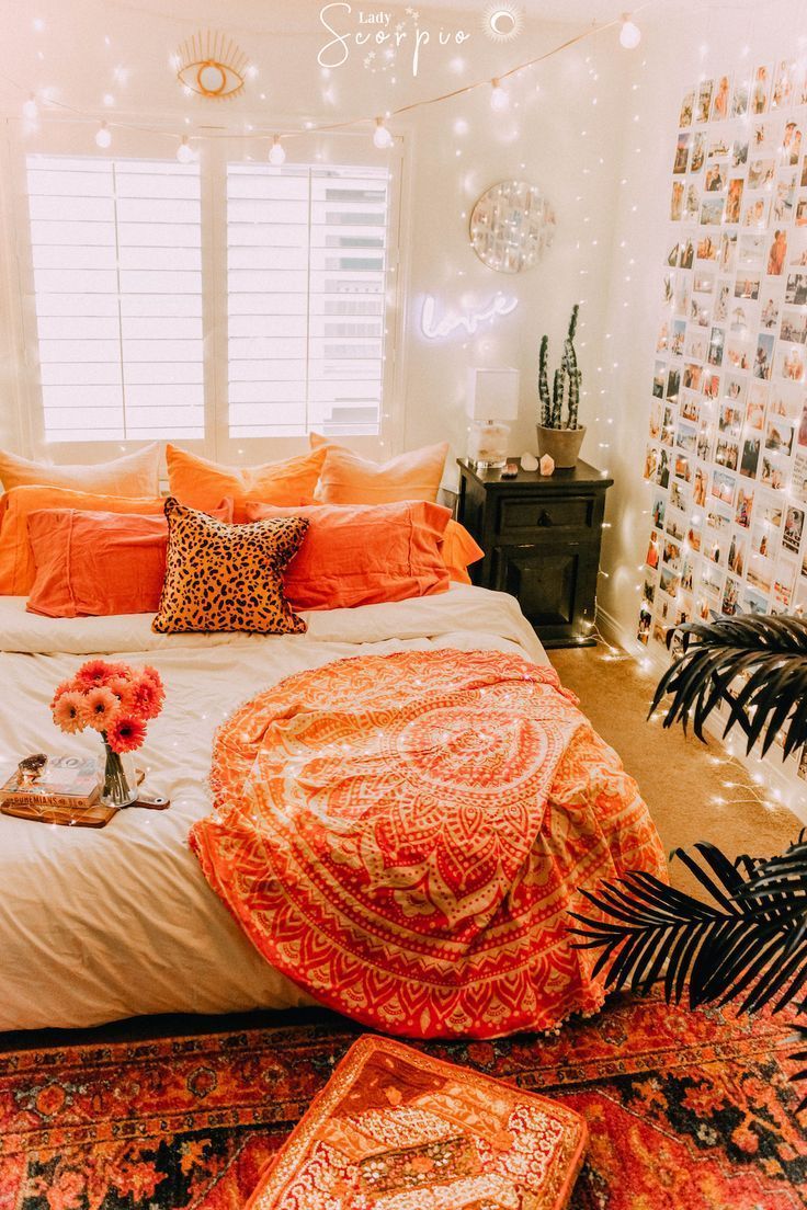 Light Aesthetic Bedroom Orange - Home Design Ideas