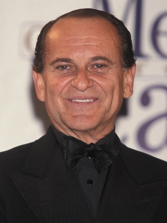 Joe Pesci- Actor, comedian, singer, musician. Pesci was born in Newark