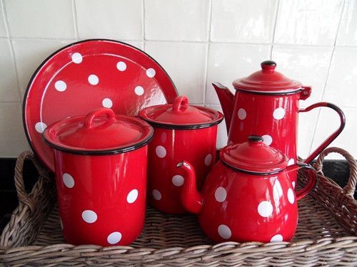 48 Erdeware ideas | vintage enamelware, enamelware, tea pots