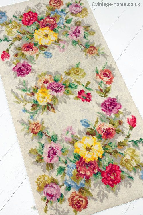 348 Best Rugs Tapestries And Wallpaper Images On Pinterest Vintage Home 1940s Hearthside Roses And Carnations Rug Www