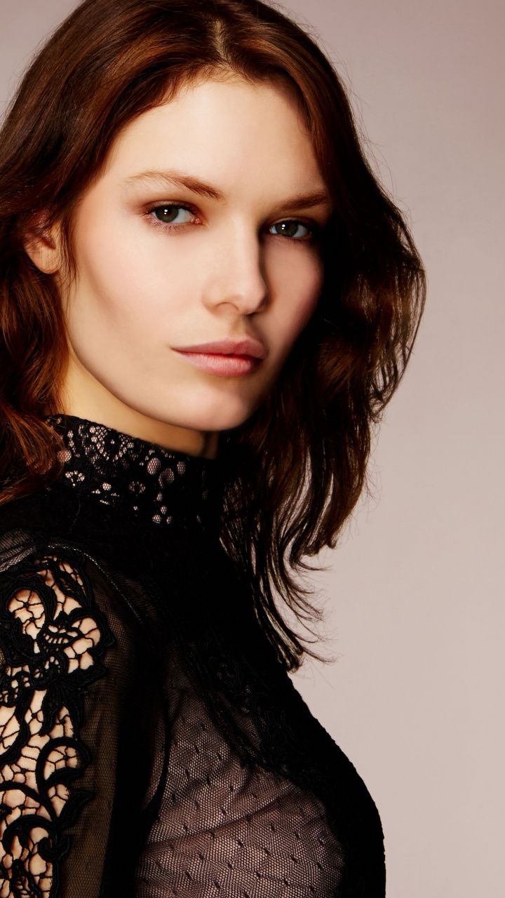 Annabelle Stephenson British Actress 720x1280 Wallpaper Celebrity Wallpapers Celebrities Actresses