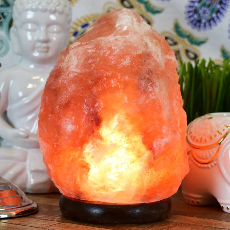 Best 25+ Himalayan salt lamp ideas on Pinterest Himalayan salt health benefits, Himalayan salt ...
