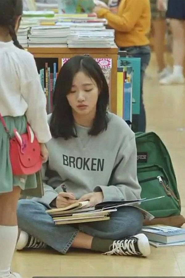 Grey Broken Sweater Ji Eun Tak Goblin K Fashion At Fashionchingu Kim Go Eun Style Ji Eun Tak Kim Go Eun Goblin