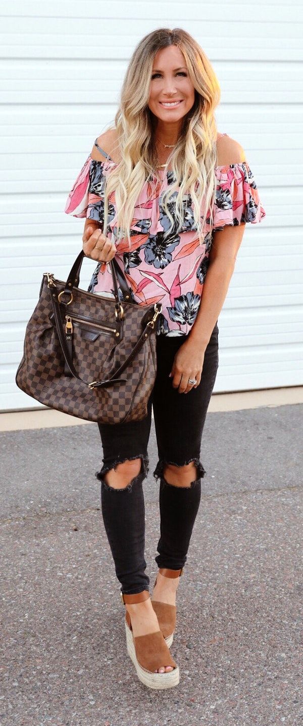 spring #outfits blonde haired woman in spring #outfits Pink Floral Off The