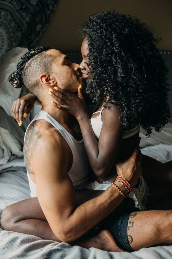 9 Amazing Tips To Blow Your Partner S Mind In Bed Best Friend