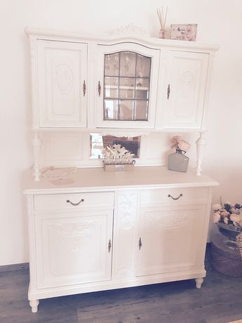 DIY Vintage Buffet in Kreideweiss Vintage buffet, Buffet and Shabby - Ebay Kleinanzeigen Küchenschrank DIY Vintage Buffet in Kreideweiss Vintage buffet, Buffet and Shabby - Ebay Kleinanzeigen Küchenschrank