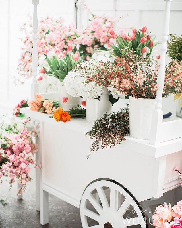 Flower Cart Or Bar Idea For Small Center Aisle Display Flower Cart Or Bar Idea For Small Center Aisle Display