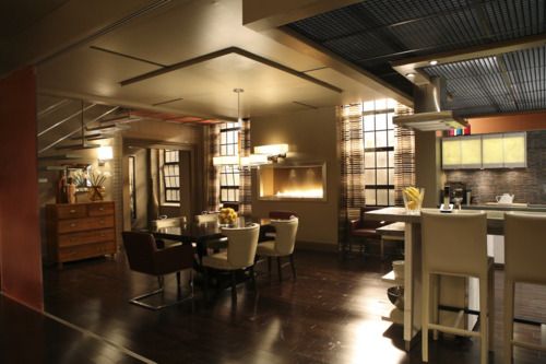 El Loft De Richard Castle Sigue Las Pistas Su Men S Look El Loft De Richard Castle Sigue Las Pistas Su Men S Look
