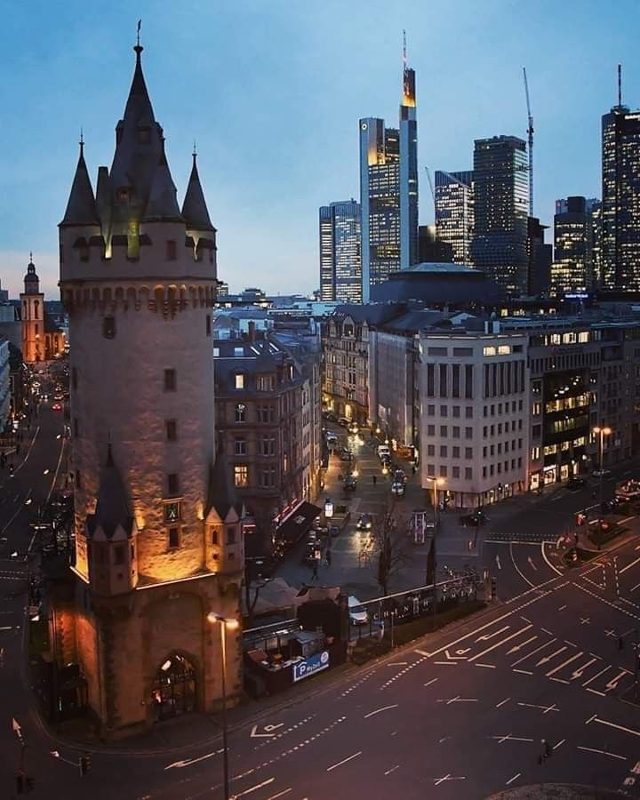 Pin von Tinadepena auf Frankfurt Germany Frankfurt am
