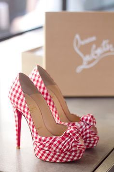 christian louboutin clearance shoes christian louboutin clearance shoes