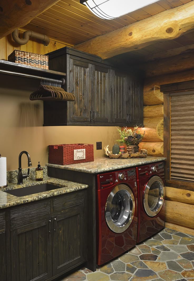 Best 25+ Log cabin decorating ideas on Pinterest | Log properties ... Best 25+ Log cabin decorating ideas on Pinterest | Log properties ...
