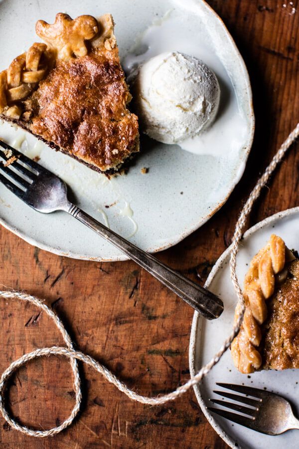 Vegan Pumpkin Chocolate Chip Bundt Cake Vegan Pumpkin Chocolate Chip Bundt Cake