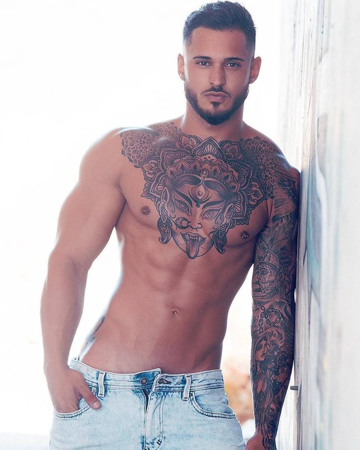 Tattoo gay petite retro