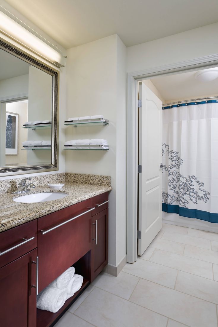 Residence Inn Fargo Suite Bathroom Hotels Hotels Rooms