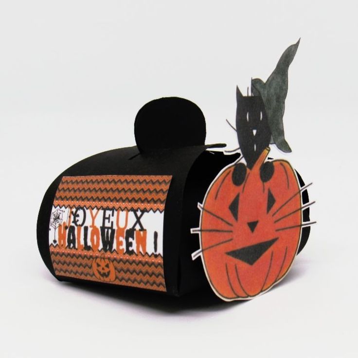 Boite à bonbons d'Halloween, Tribu de chats | Bonbon halloween, Boite a