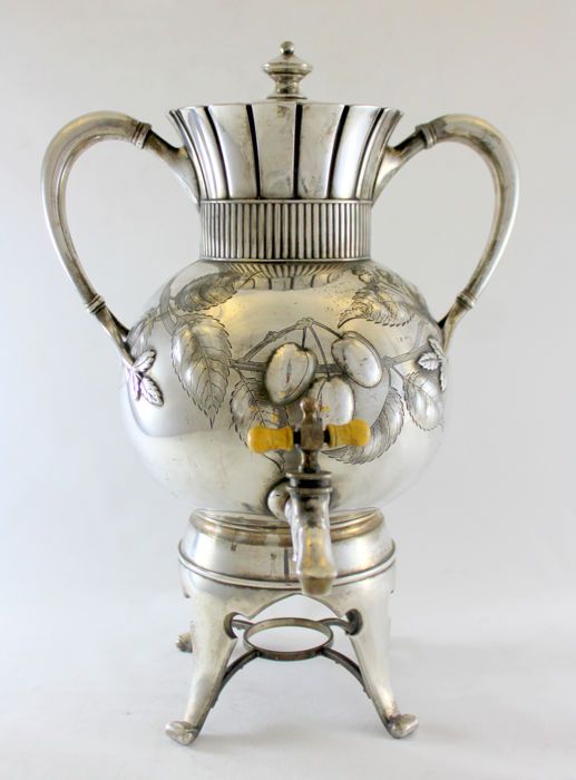 who buys silver plated stuff spoon vintage silver plate water pitcher with tap by meriden britannia company made in england 1957 2018 stuff to buy pinterest silver who buys silver plated stuff spoon vintage silver plate water pitcher with tap by meriden britannia company made in england 1957 2018 stuff to buy pinterest silver