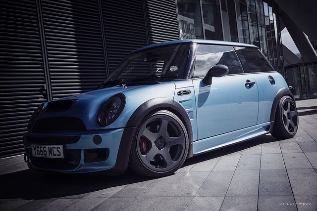 R53 2024 electric blue
