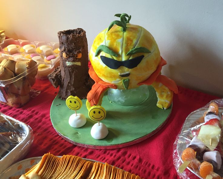 Plants Vs Zombies Garden Warfare Cake Designs Plants Vs Zombies Garden Warfare Cake Designs