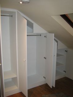 Bedroom Ideas Sloped Ceilings best 25+ slanted ceiling bedroom ideas on pinterest | slanted Bedroom Ideas Sloped Ceilings best 25+ slanted ceiling bedroom ideas on pinterest | slanted