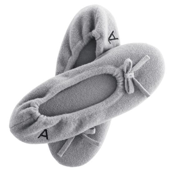 333 Best Bedroom Slippers Images On Pinterest Fuzzy Cashmere Slippers