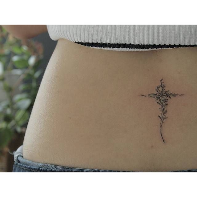 best 25 tattoos on lower back ideas on pinterest lower back best 25 tattoos on lower back ideas on pinterest lower back