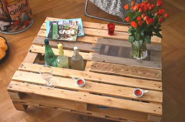 table basse palette avec rangement bouteilles palette table basse palette avec rangement bouteilles palette