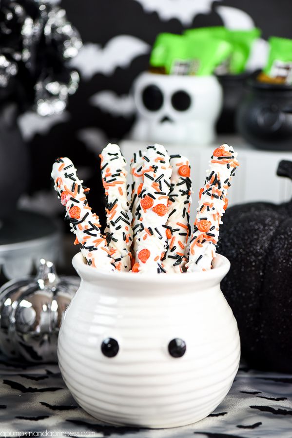 halloween pretzels from michaelsmakers a pumpkin and a princess