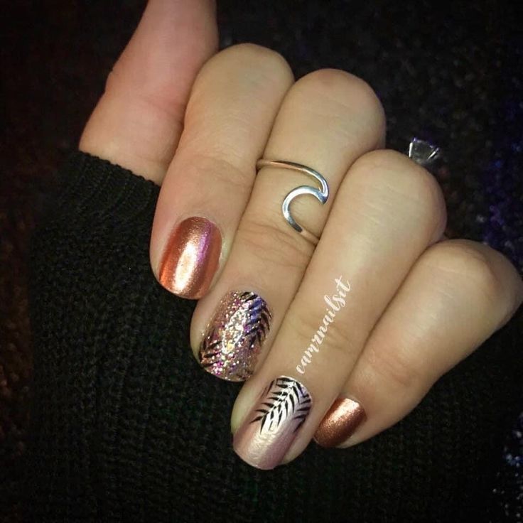 Color combo Moscow or Never At the Plaza Tokoyo Lights Palm before the Color combo Moscow or Never At the Plaza Tokoyo Lights Palm before the
