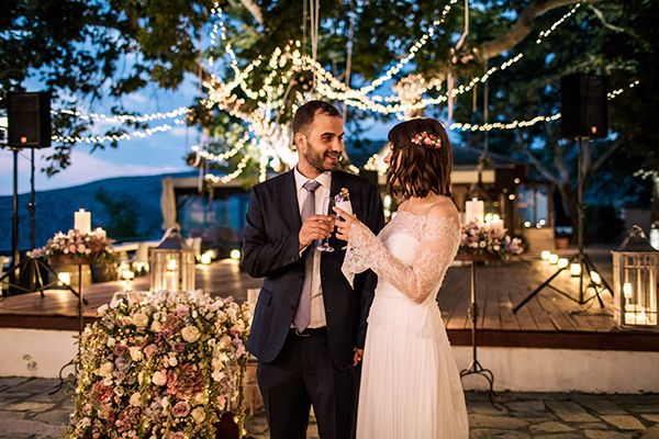 γάμος χαλάμοι περίεργο dating προσφορά