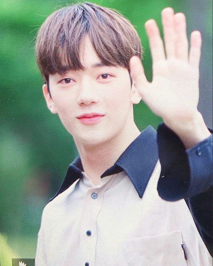 shin yechan vocalist dancer shin yechan vocalist dancer
