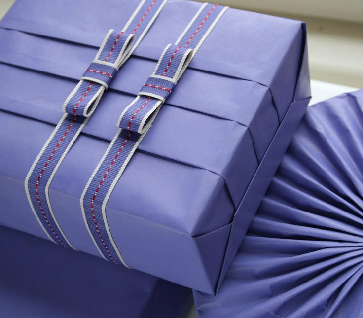 1585 best gifts wrapping packaging images on pinterest christmas pleated fans