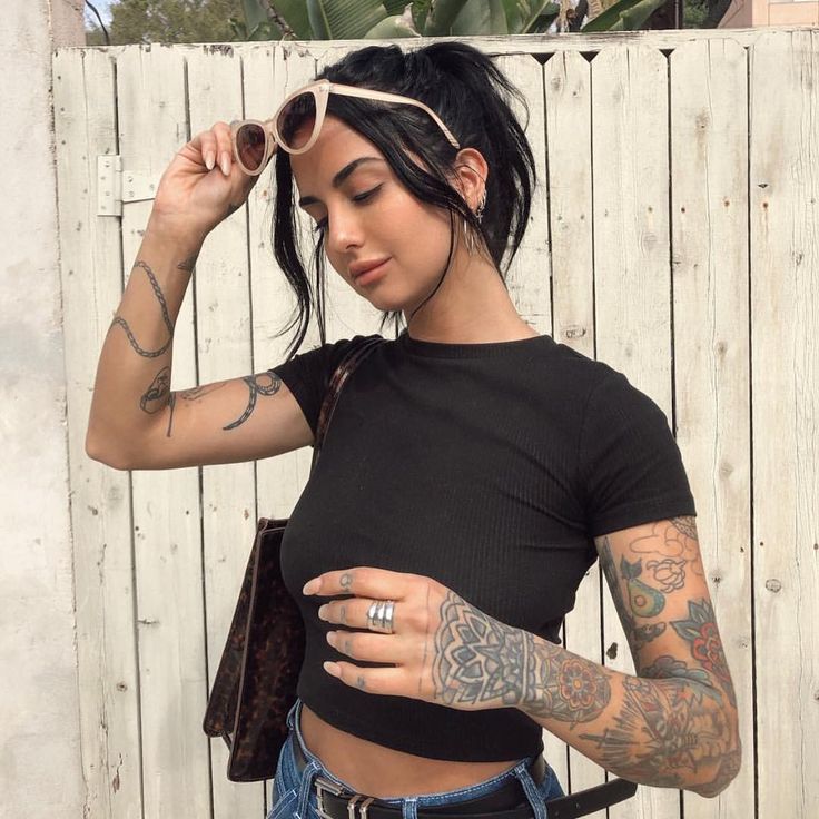 Outdoor girlfriend schoolgirl tattoo