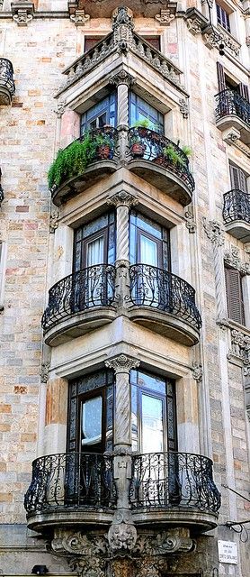 classic architecture balconies, Barcelona (via ilogicagc.tumblr 13783050915)