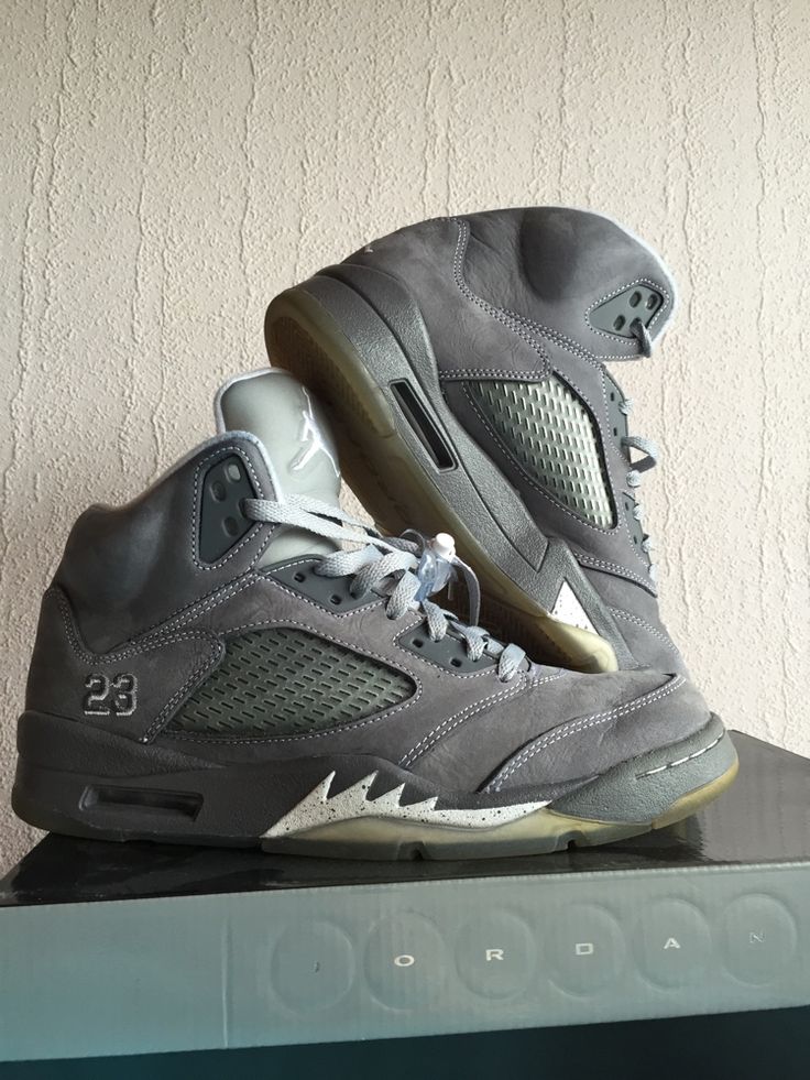 NIKE JORDAN Taille 42 peu ports NIKE JORDAN Taille 42 peu ports