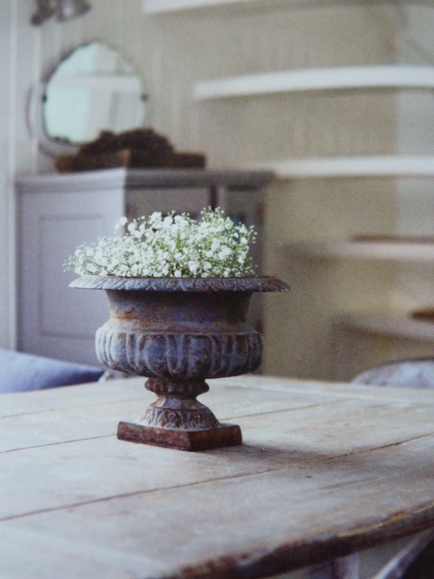 Decorative Urns For Plants Stunning 209 Best Urns Images On Pinterest Garden Urns Urn Planters And Inspiration Decorative Urns For Plants Interesting 209 Best Urns Images On Pinterest Garden Urns Urn Planters And Inspiration