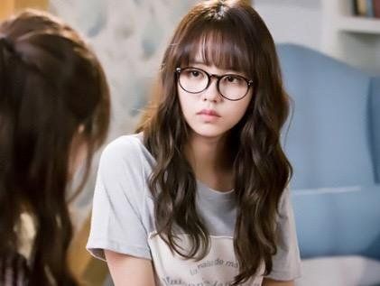 kim so hyun selebritas kim so hyun selebritas