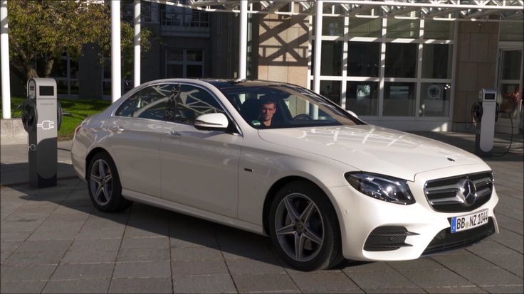 Overview 19 Mercedes Benz E 300 De Diesel Plug In Hybrid Benz E Mercedes Benz Benz Overview 19 Mercedes Benz E 300 De Diesel Plug In Hybrid Benz E Mercedes Benz Benz