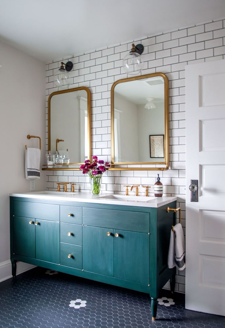 Bathroom Double Sink Lighting Ideas 25+ best bathroom double vanity ideas on pinterest | double vanity Bathroom Double Sink Lighting Ideas 25+ best bathroom double vanity ideas on pinterest | double vanity