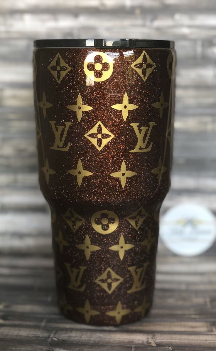 4-H Glitter Yeti Tumbler by Kim Larsen Designs. Made with real loose