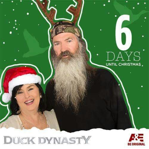 miss and phil duck dynasty pinterest duck dynasty uncle si christmas elf