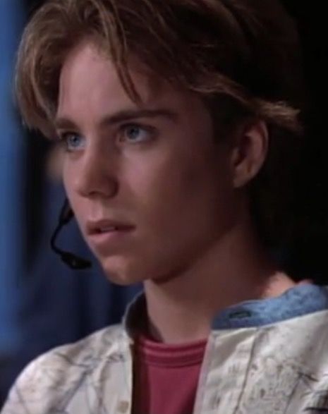 Jonathan brandis biografia filmografia y fotos 58 Jonathan brandis biografia filmografia y fotos 20