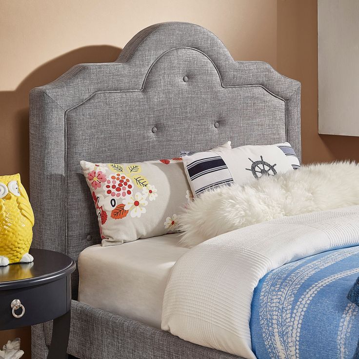 Die besten 25+ High headboards Ideen auf Pinterest Palette - einrichtungsideen schlafzimmer betten roche bobois Die besten 25+ High headboards Ideen auf Pinterest Palette - einrichtungsideen schlafzimmer betten roche bobois