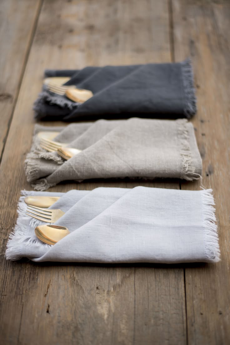 Uncategorized Fabric For Napkins best 25 linen napkins ideas on pinterest set another pretty way to fold your napkins