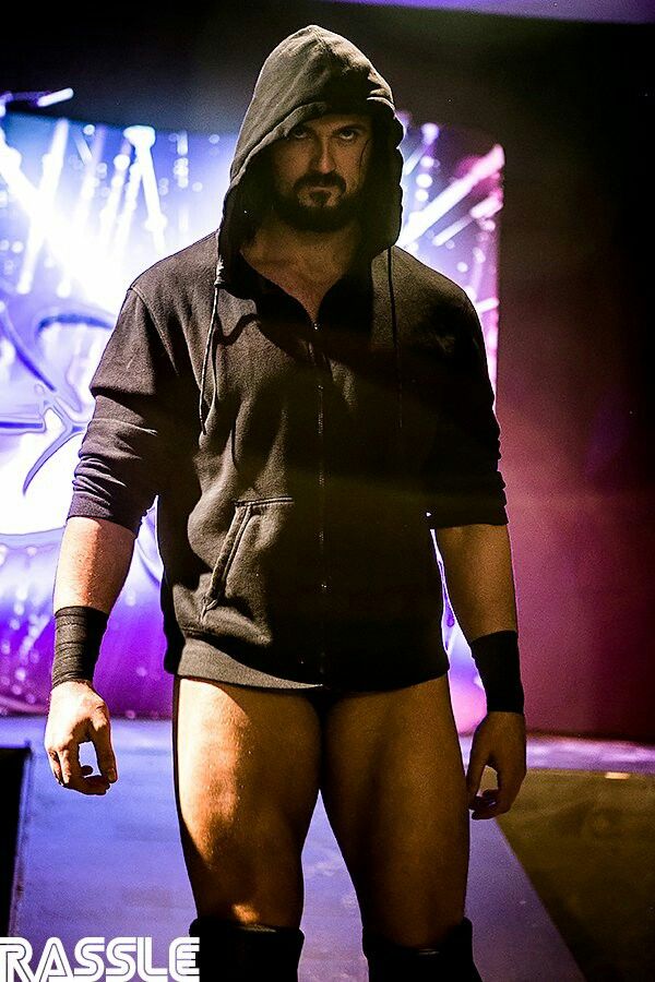 Drew galloway | Drew galloway, Pro wrestling, Drew mcintyre