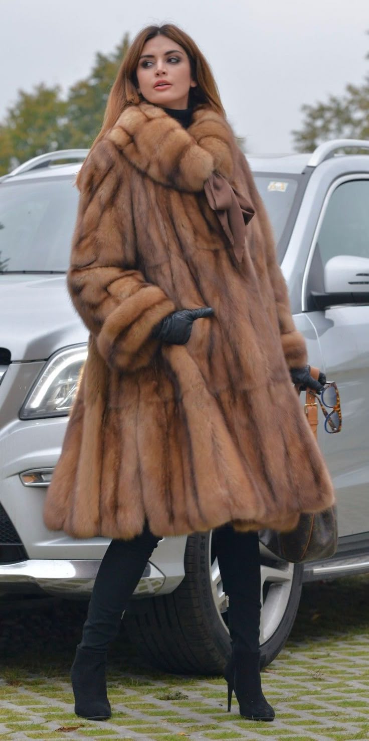 Best Fur Coats Ideas On Pinterest Faux Fur Coats Faux Fur - New Natural Russian Sable Swinger Fur Coat Clas Jacket Chinchilla Minklong best fur coats ideas on pinterest faux fur coats faux fur - new natural russian sable swinger fur coat clas jacket chinchilla minklong