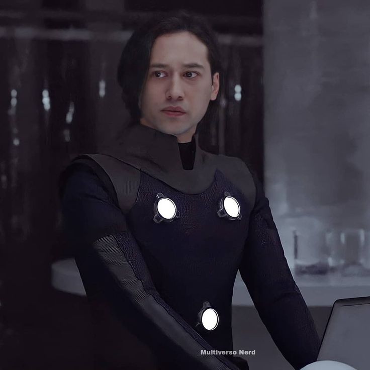 Icon 𝘘𝘶𝘦𝘳𝘭 𝘋𝘰𝘹,"𝘉𝘳𝘢𝘪𝘯𝘺" - 𝘉𝘳𝘢𝘪𝘯𝘪𝘢𝘤 5 | Supergirl, Brainy, Icon collection