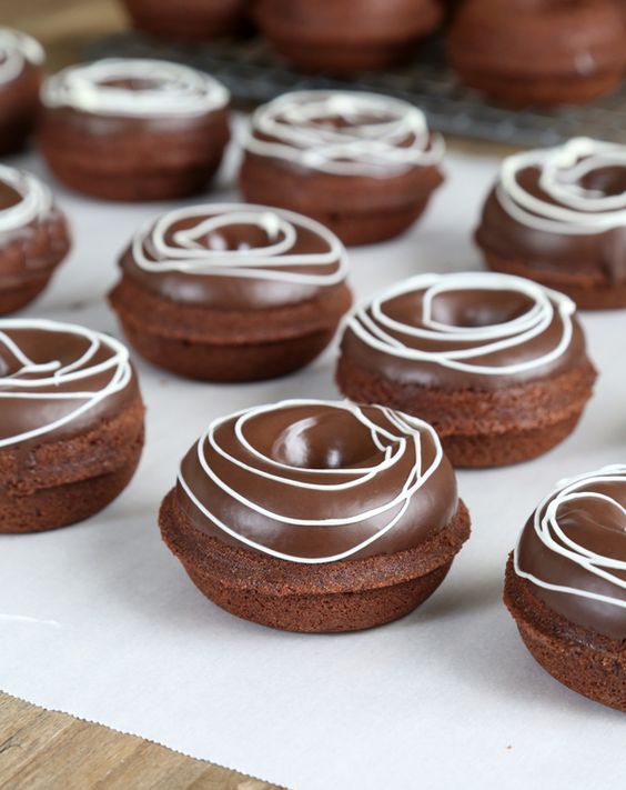 Chocolate Donuts From Cake Mix Chocolate Donuts From Cake Mix
