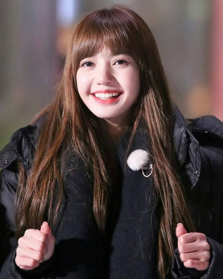 Pin on Lisa Blackpink