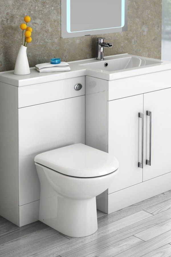 10 Awesome Industrial Bathroom Renovation Designs To Complete Your Home Industrial Industrial Bathroom Decor Industrial Bathroom Design Industrial Interior